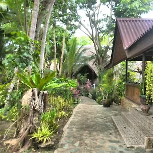 Bananaland Cottages Hotel