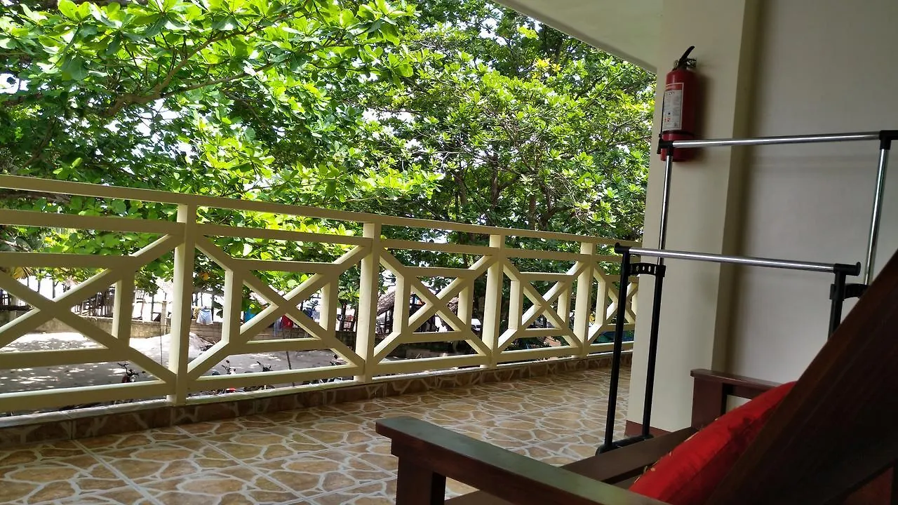 Aramara Resort Libaong